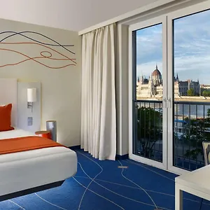 4* فندق Park Plaza