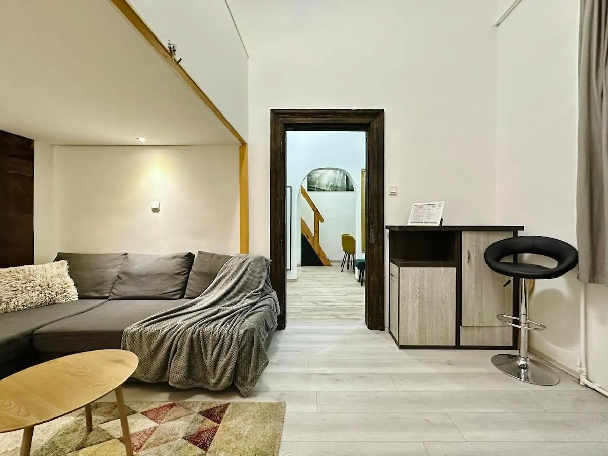 Ati'S Home - Downtown 2 Bedroom Apartment Budapest